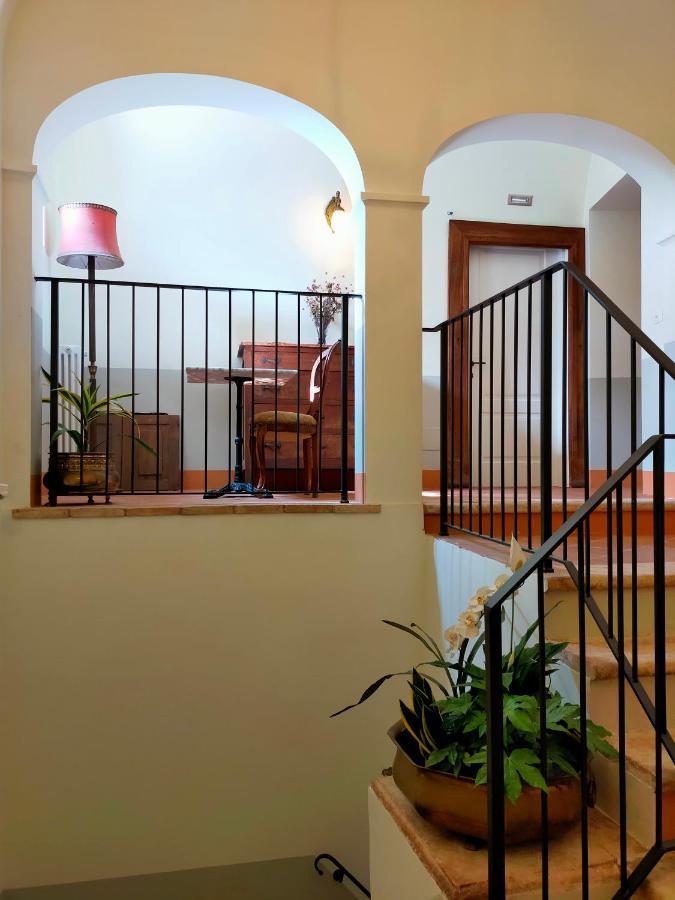 Dimora Sessanio Bed and Breakfast Santo Stefano Di Sessanio Eksteriør billede
